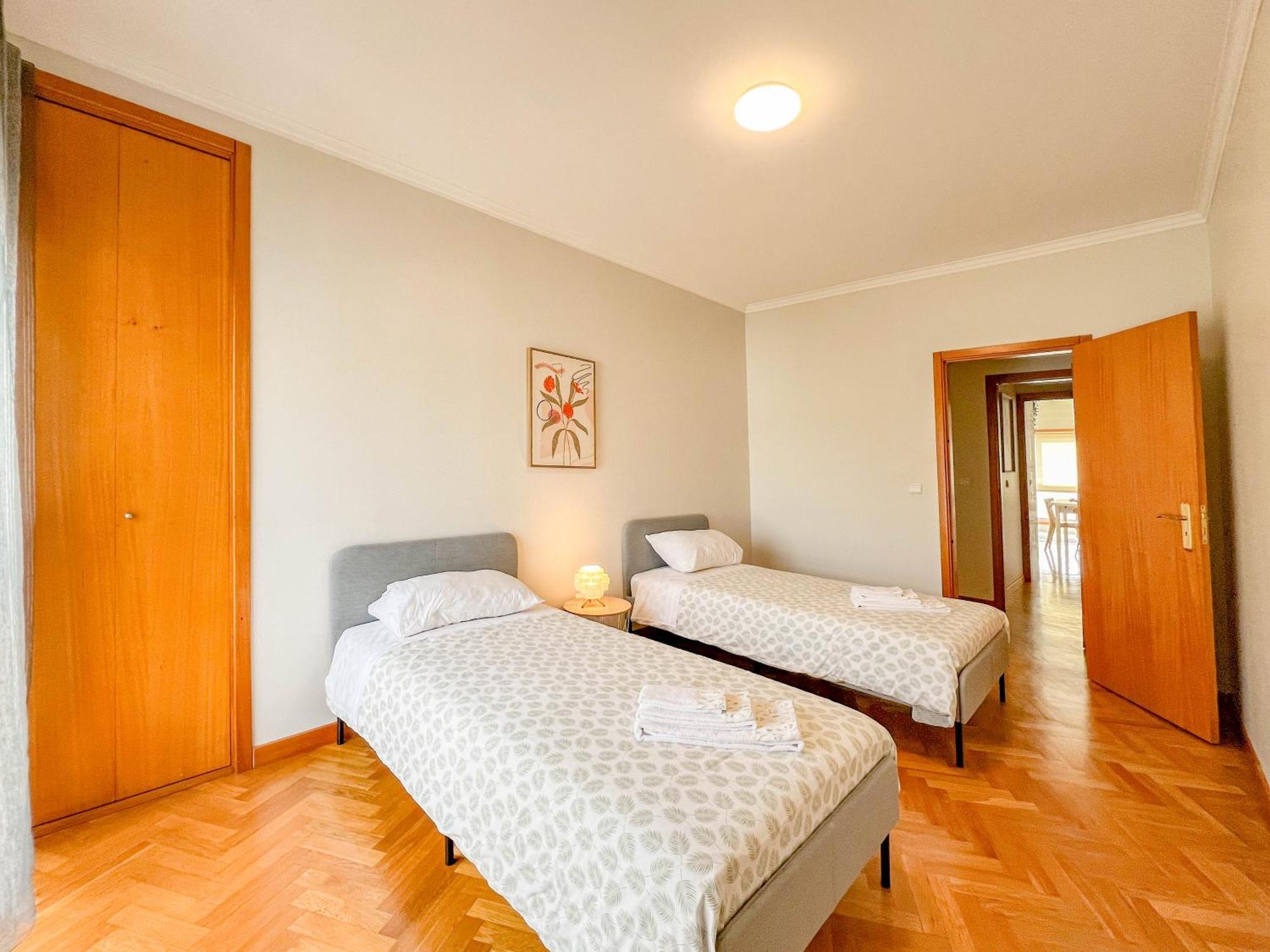 Comfortable Apartment In Viana Do Castelo Exterior photo