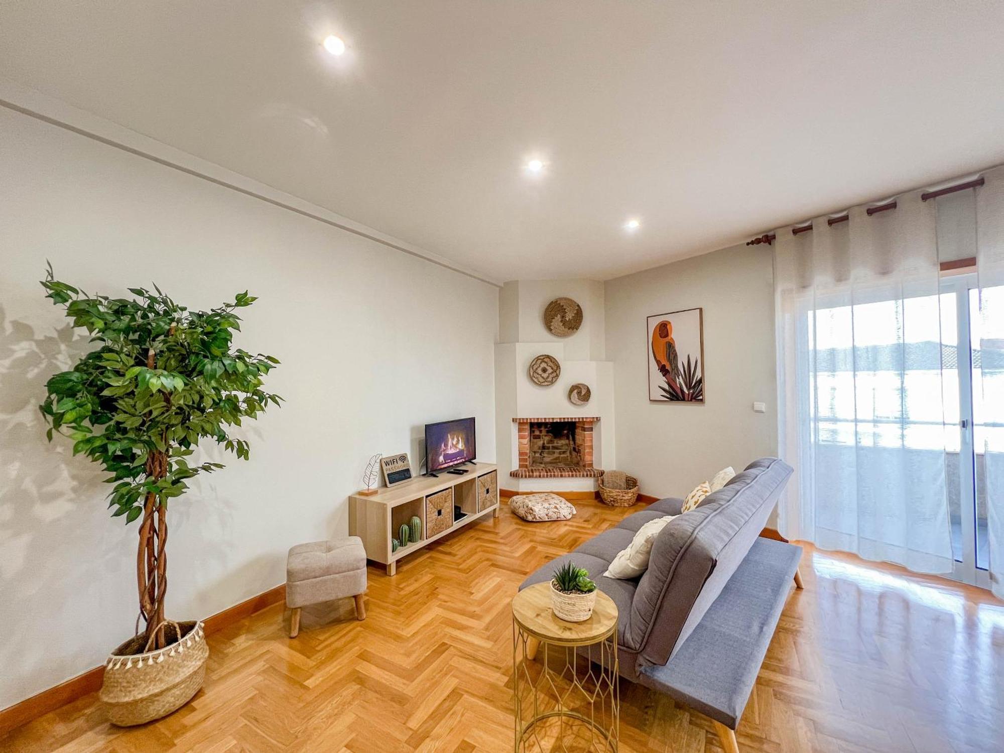 Comfortable Apartment In Viana Do Castelo Exterior photo